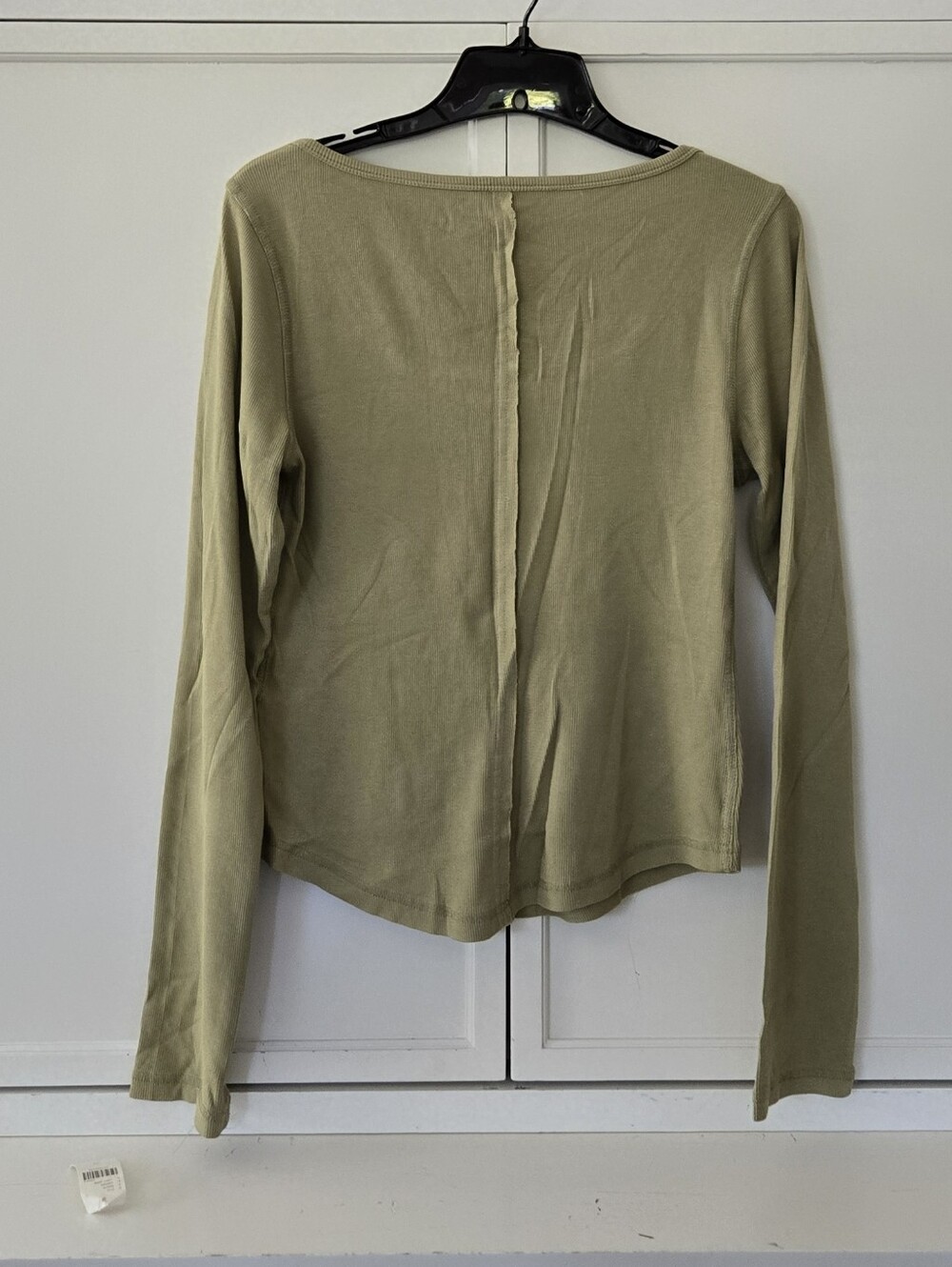 NWT Pilcro Olive Green Long-Sleeve Scoop Neck Notch Tee - Picture 6 of 6